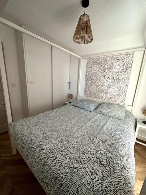 Appartement Cosy Avec Balcon Et Piscine Besancon Ngoại thất bức ảnh